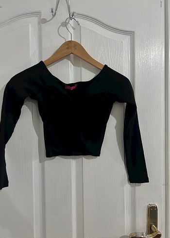 Siyah V Yaka Pileli Uzun Kollu Bluz - Görsel 2