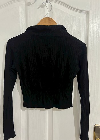 Siyah V yaka Uzun Kollu Crop Top - Görsel 2