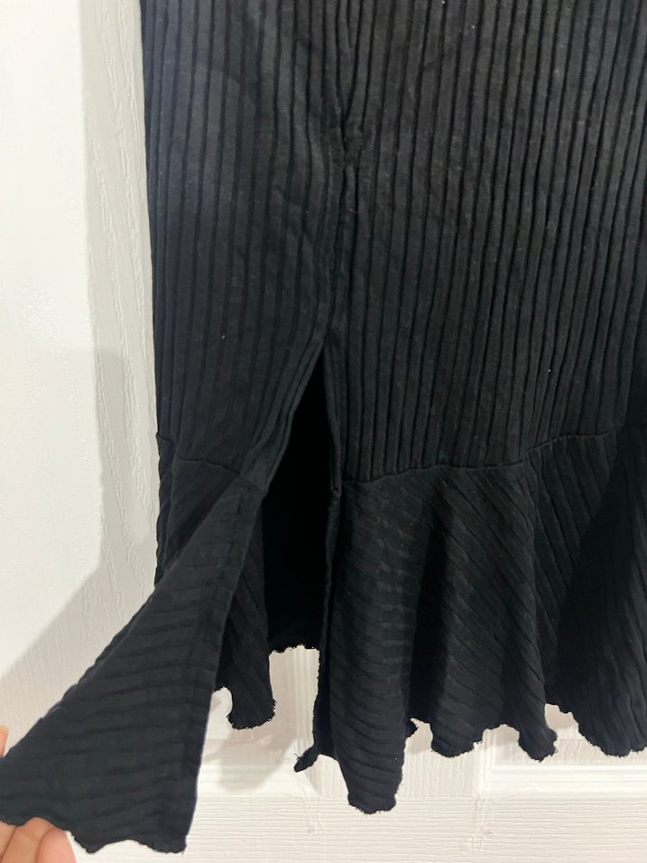 Siyah Piliseli  Kadın Etek - Görsel 3