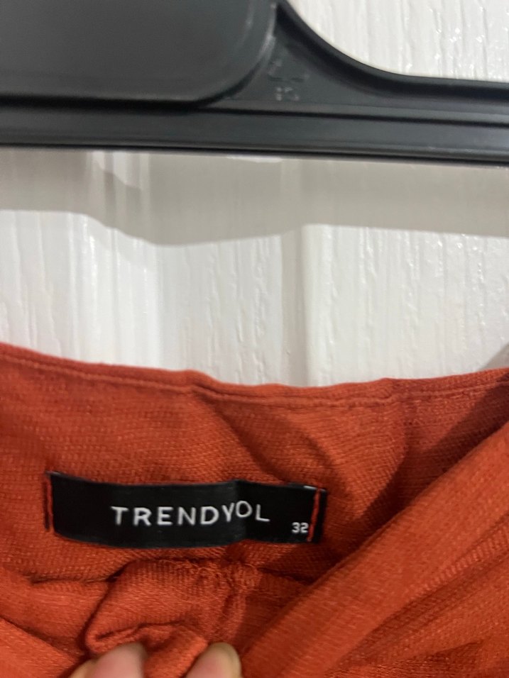 Düğmeli Kahverengi Keten Kadın Pantolon - Görsel 3