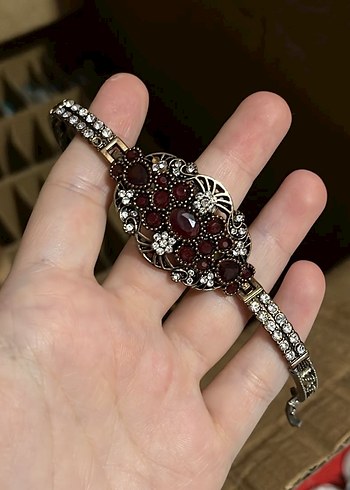 Kahverengi İşlemeli Gotik Zincirli Kadın Takı Seti - Görsel 2