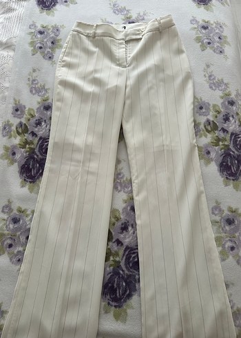 Beyaz Kumaş Pantolon - Görsel 2