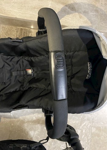 Gri ve Siyah Bebek Arabası - Görsel 8