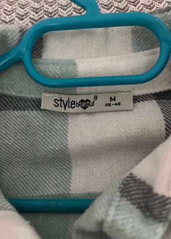 Düğmeli Kadın Gömlek - Görsel 2