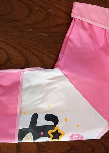 Pembe Baskılı Bebek Önlüğü - Görsel 5