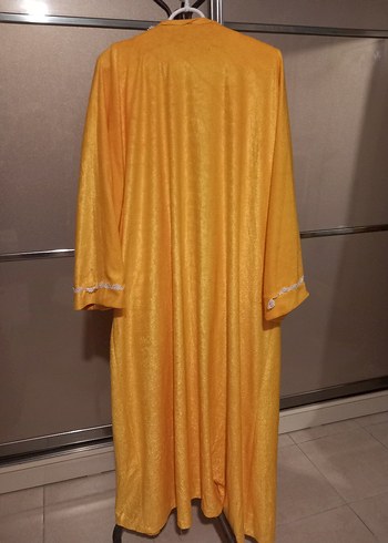 Uzun Sarı Bağcıklı Kadın Sabahlık - Görsel 7