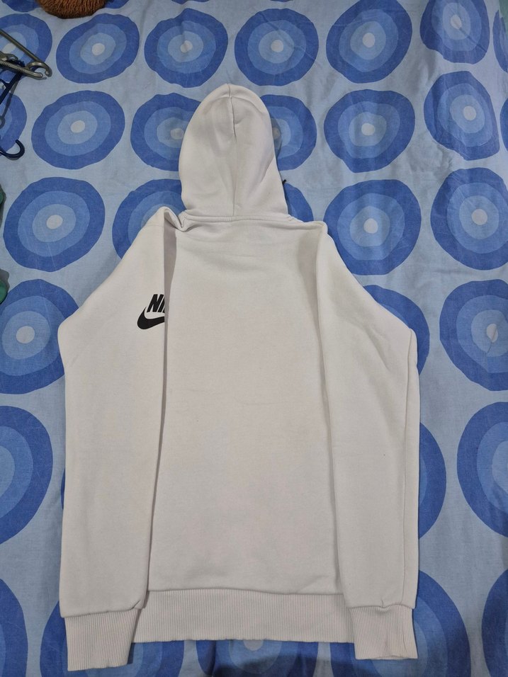 Nike Beyaz Kapüşonlu Sweatshirt - Görsel 4