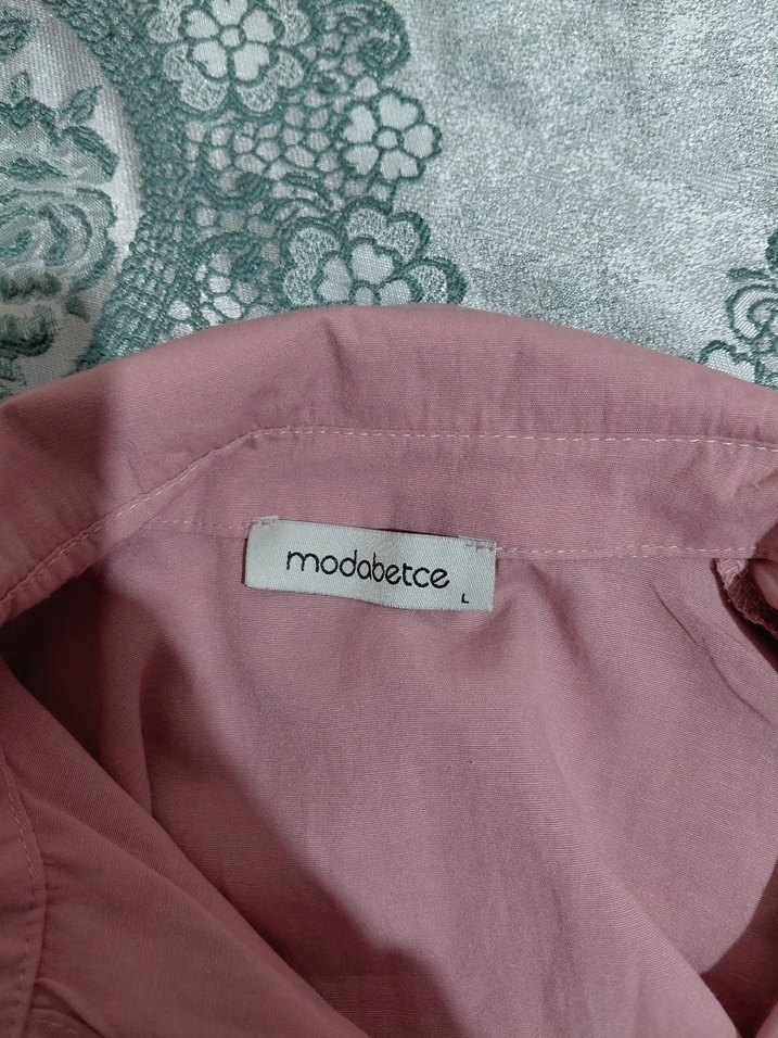 Düğmeli, Uzun Kollu, Gevşek Kesim Kadın Gömlek - Görsel 2