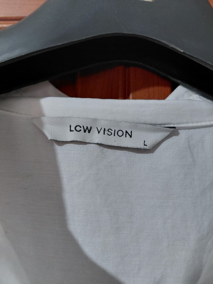 Kadın Beyaz Gömlek - Görsel 2