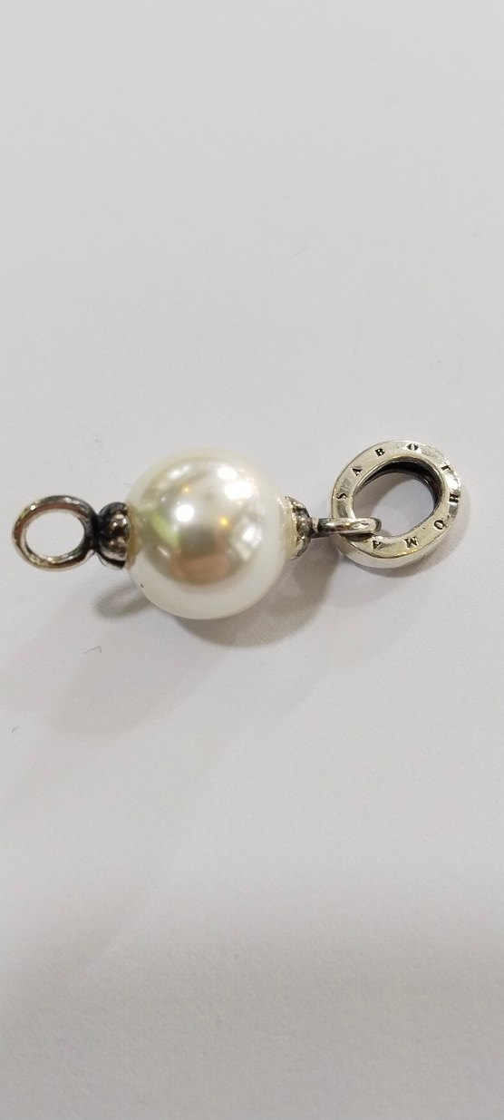 Beyaz İnci Boncuklu Kadın Charm - Görsel 4