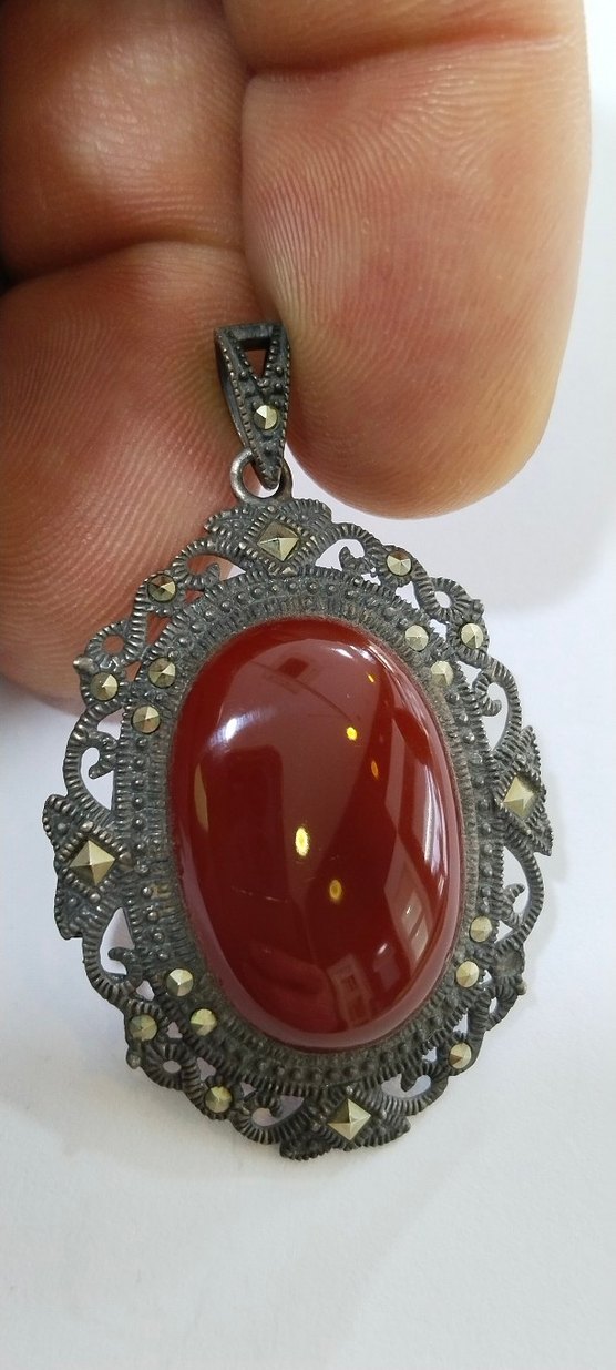 Vintage Kırmızı Boncuklu Kadın Kolye Ucu - Görsel 4