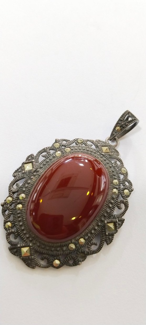 Vintage Kırmızı Boncuklu Kadın Kolye Ucu - Görsel 2