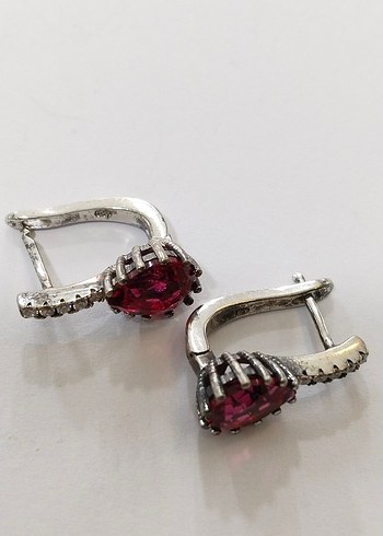 Bordo Mini Tokalı Küpe - Görsel 9