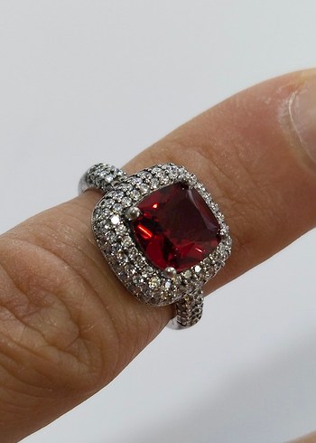Kırmızı Taşlı Modern Klasik Kadın Yüzük - Görsel 7