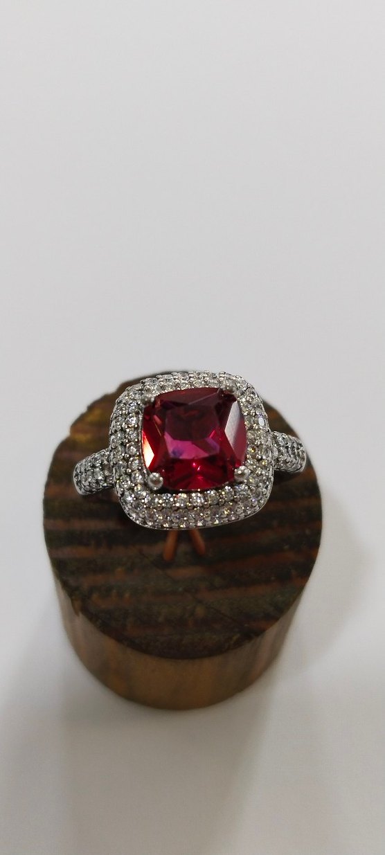 Kırmızı Taşlı Modern Klasik Kadın Yüzük - Görsel 2