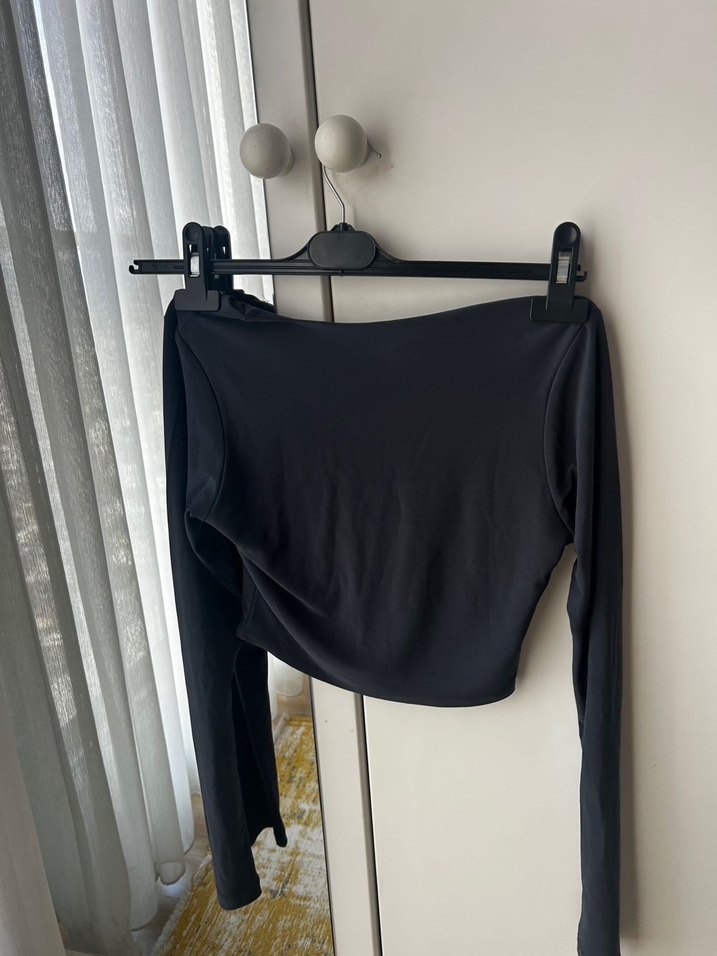 SHEISMONO Antrasit Kısa Kadın Bluz - Görsel 3