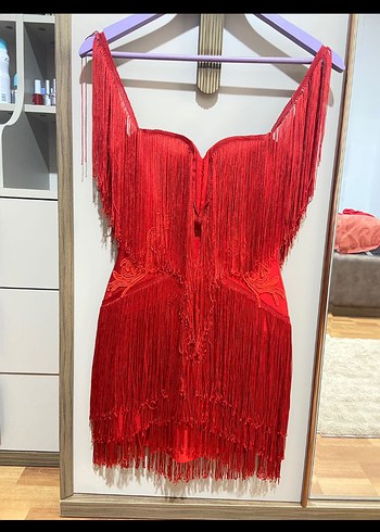 Püsküllü Kırmızı Mini Straplez Elbise - Görsel 4