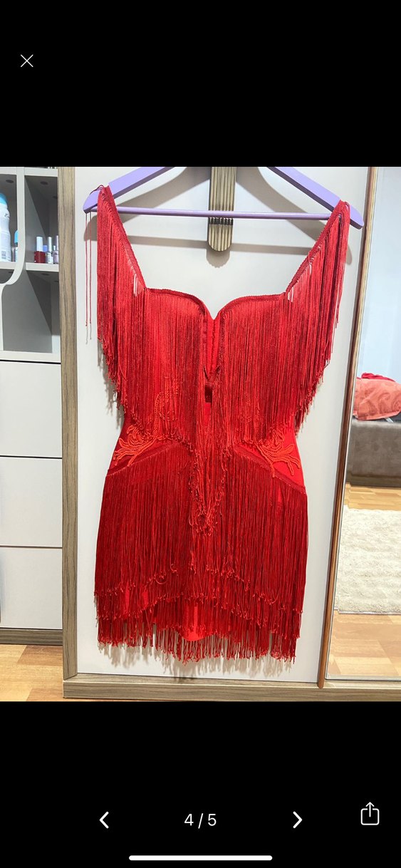 Püsküllü Kırmızı Mini Straplez Elbise - Görsel 4