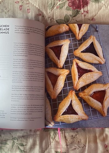 Cookie Mania - 100 Çekici Kurabiye Tarifi Kitabı - Görsel 4