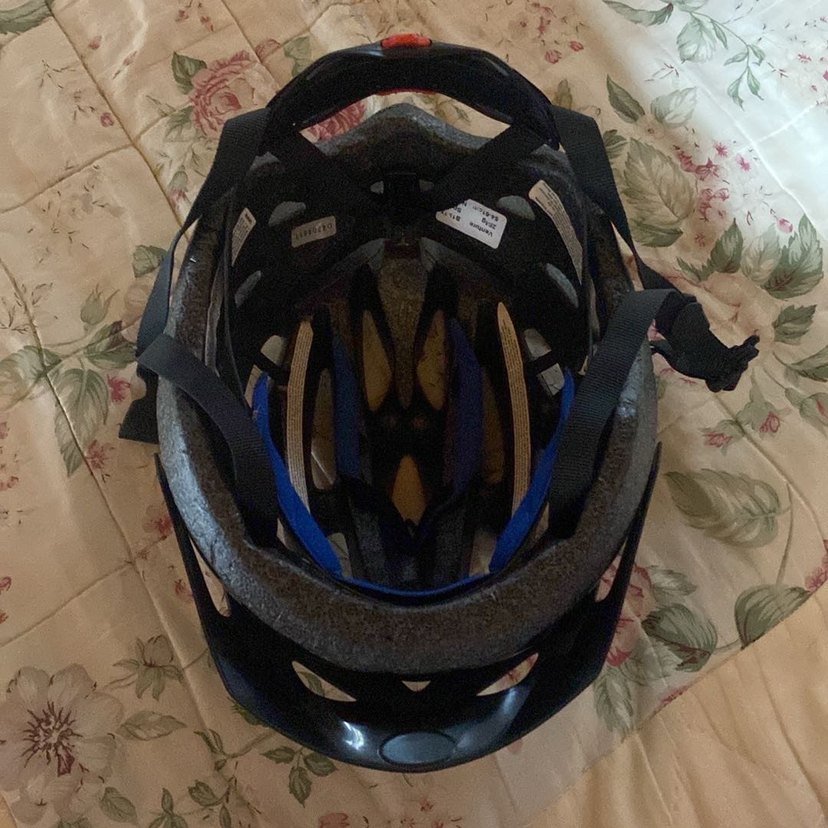 Siyah BELL Kask, Tokalı, Gotik Stil - Görsel 5