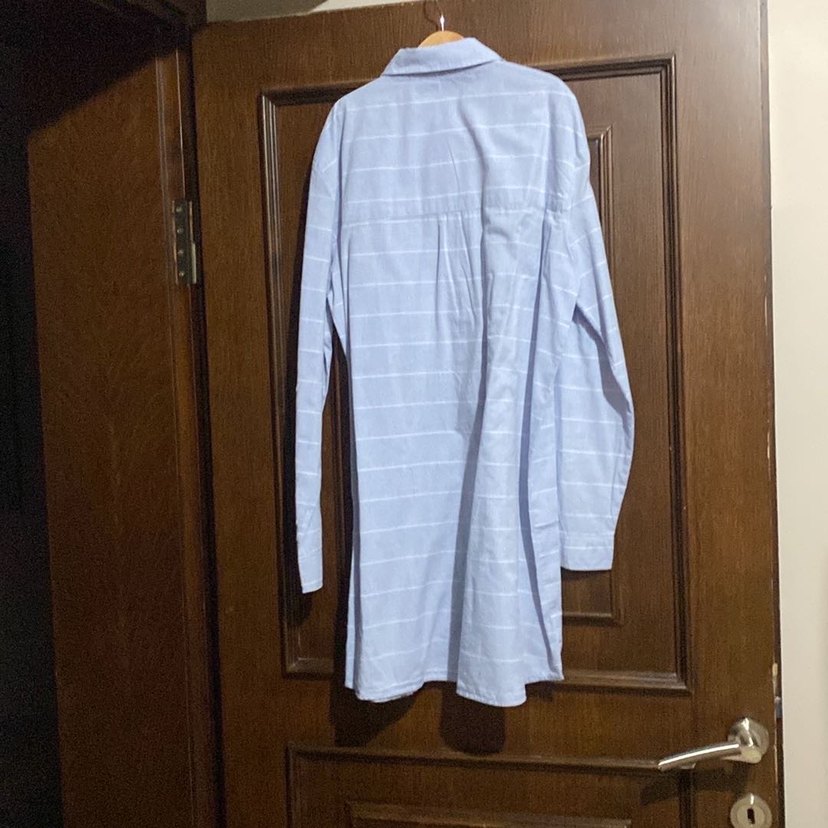 Uzun Kollu Düğmeli Midi Kadın Gömlek - Görsel 3