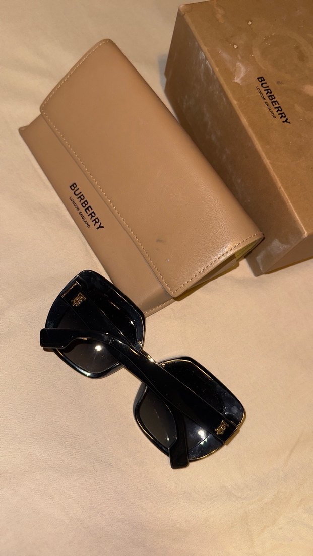 Burberry Siyah Klasik Kadın Güneş Gözlüğü - Görsel 2