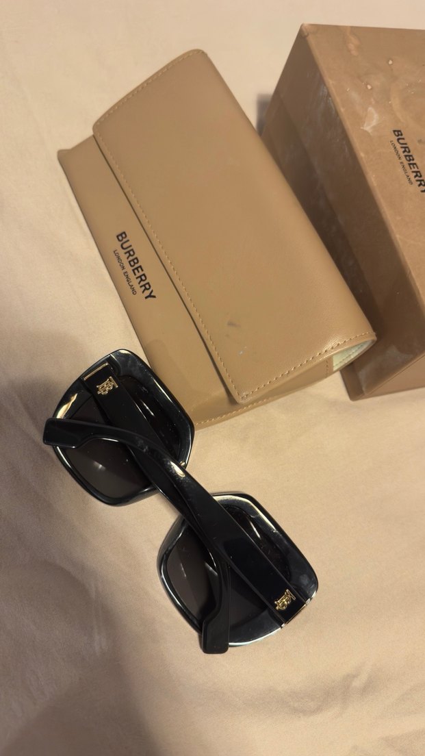 Burberry Siyah Klasik Kadın Güneş Gözlüğü - Görsel 3