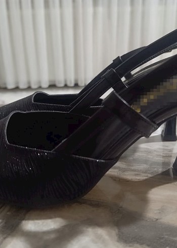 Siyah Parlak Yılan Desenli Stiletto Topuklu Kadın Ayakkabı - Görsel 3