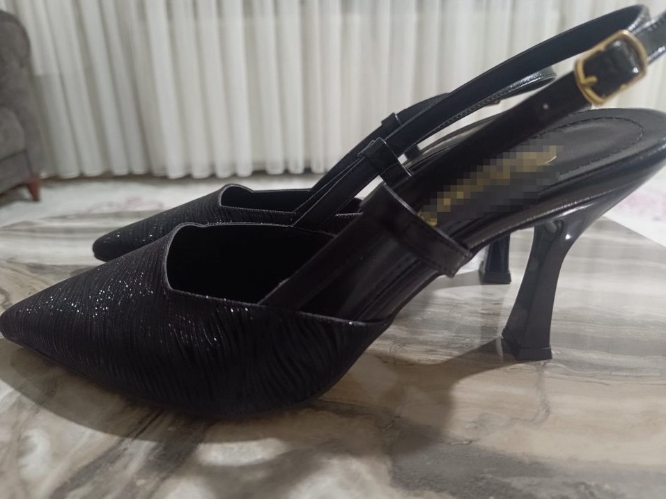 Siyah Parlak Yılan Desenli Stiletto Topuklu Kadın Ayakkabı - Görsel 3