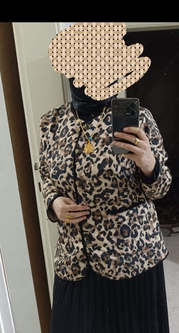 Düğmeli Leopar Desenli Kadın Ceket - Görsel 4