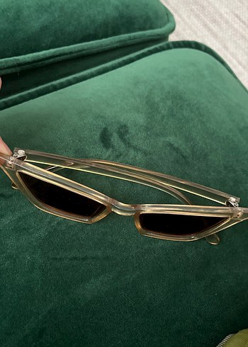 Kadın güneş gözlüğü - Görsel 4