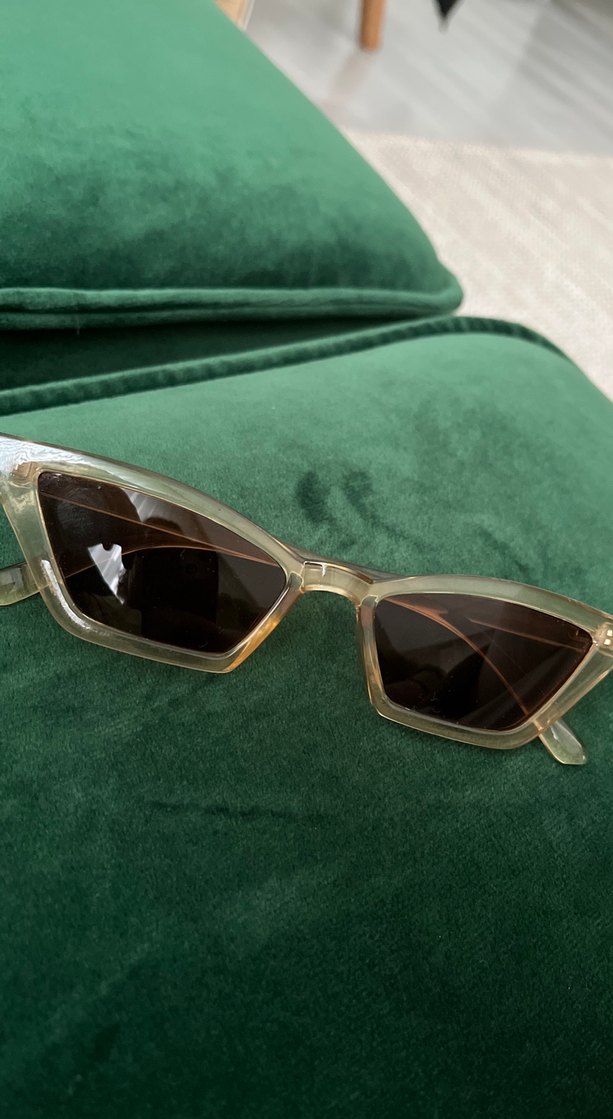 Kadın güneş gözlüğü - Görsel 3