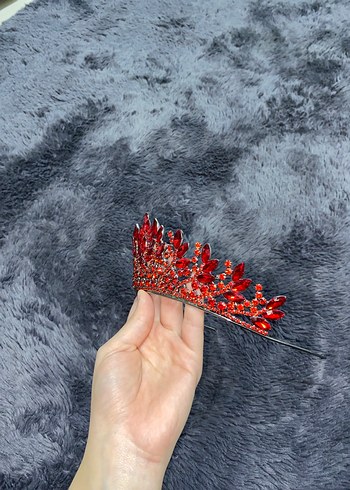 Kırmızı Pul Detaylı Taç kına tacı - Görsel 3