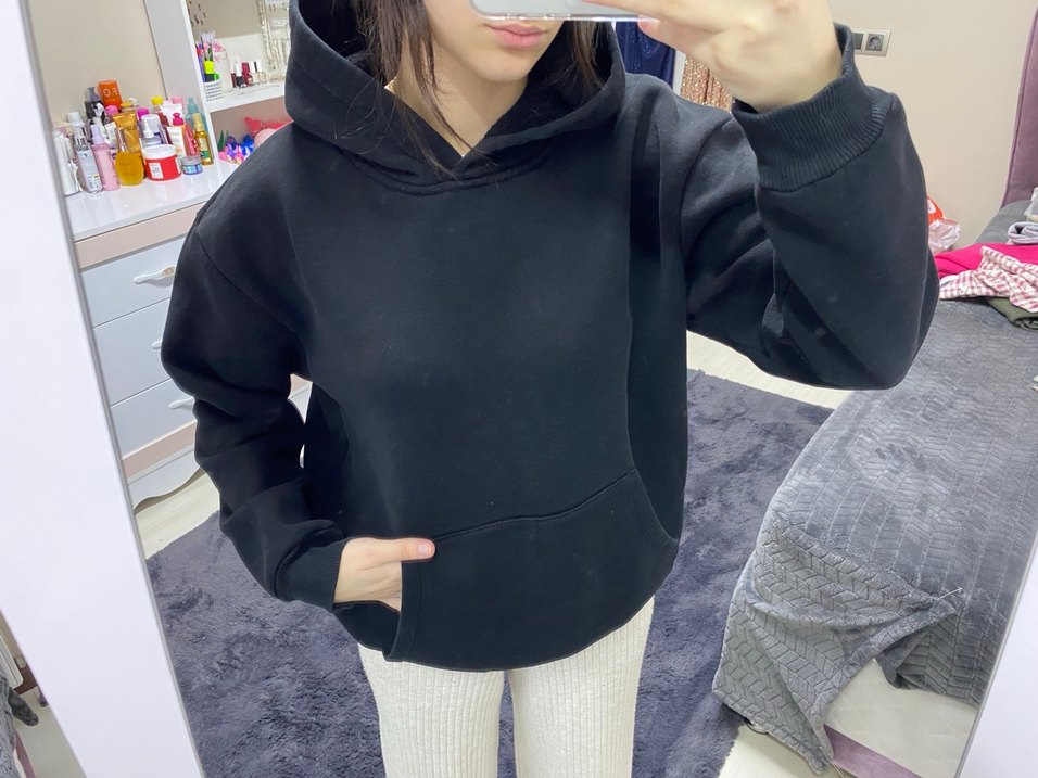 Siyah Kapüşonlu Rahat Kesim Sweatshirt - Görsel 2