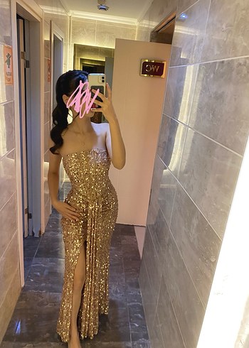 Parıltılı Altın Uzun Straplez Abiye Elbise - Görsel 2