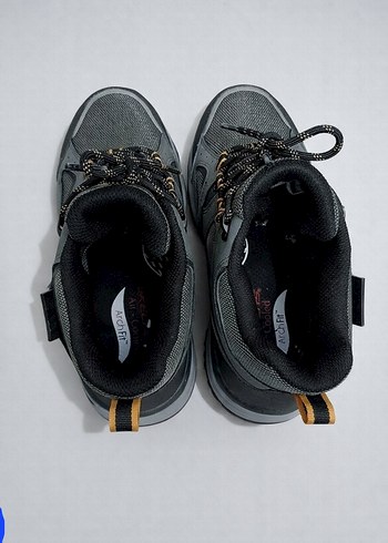 Gri Erkek skecers su geçirmez bot - Görsel 4