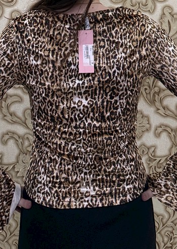 Kahverengi Leopar Desenli Kadın Bluz - Görsel 3