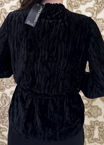 Kemerli Siyah Yüksek Yakalı Bluz - Görsel 3