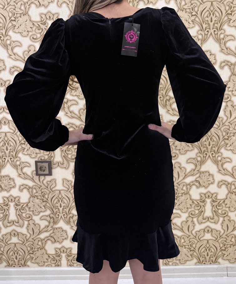 Klasik Şıklık Siyah Elbise - Görsel 4