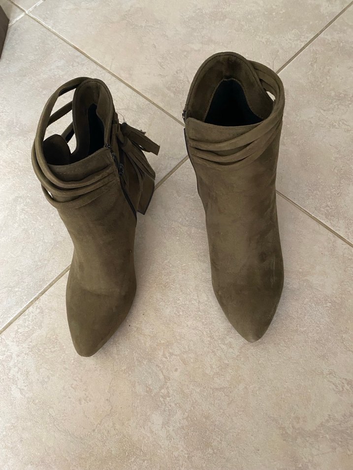 Bej Süet Kadın Dolgu Topuklu Bot - Görsel 3
