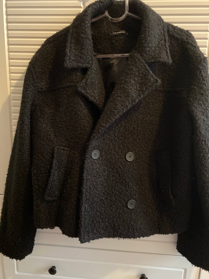 Siyah Düğmeli Midi Yün Kadın Kaban - Görsel 3