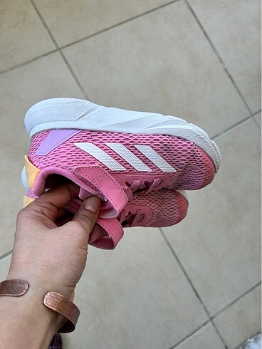 27 Beden Adidas spor ayakkabı 27 no