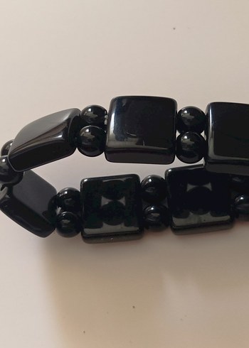 Siyah Boncuklu Minimalist Bileklik - Görsel 2