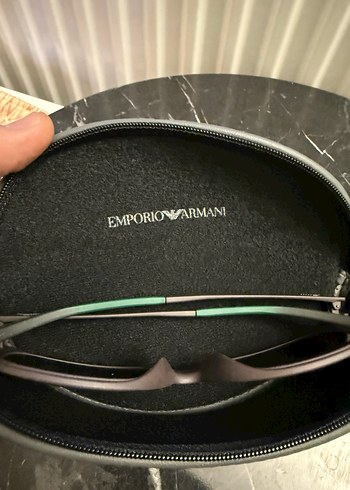 Erkek güneş gözlüğü emporio armani - Görsel 2