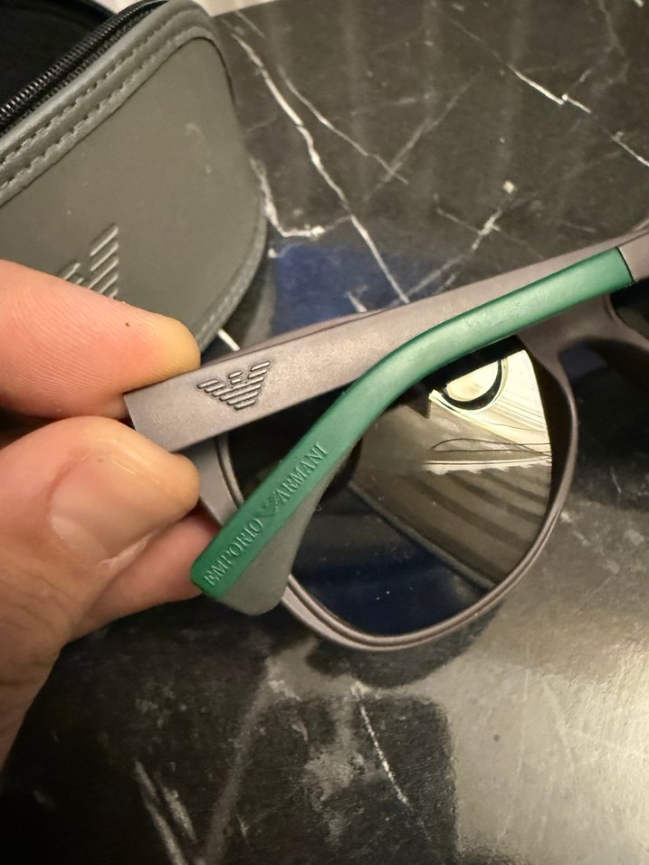 Erkek güneş gözlüğü emporio armani - Görsel 4