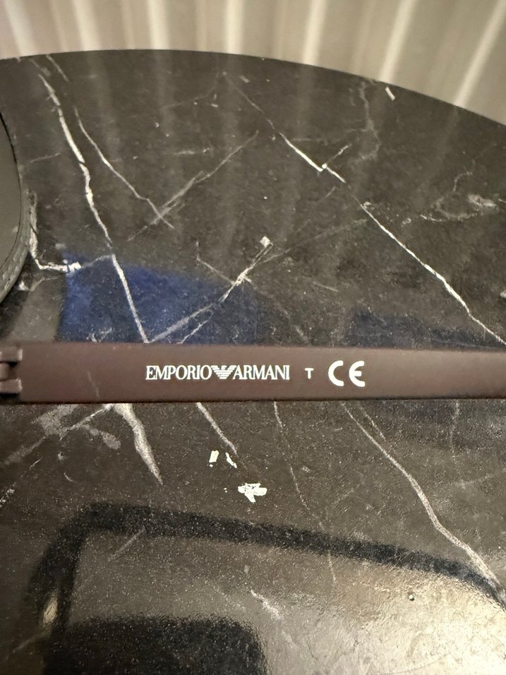 Erkek güneş gözlüğü emporio armani - Görsel 5