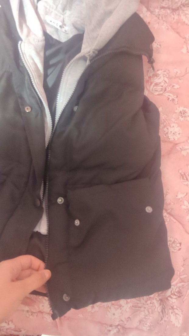 Gri Kapüşonlu Kürklü Kolsuz Kadın Yelek - Görsel 2