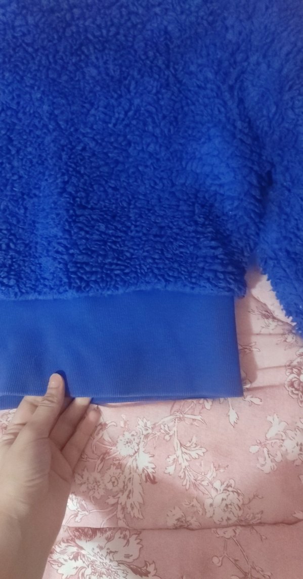 Mavi Kısa Peluş Kadın Kazak - Görsel 2