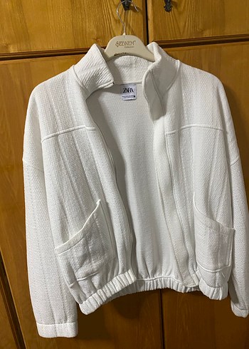 Zara m