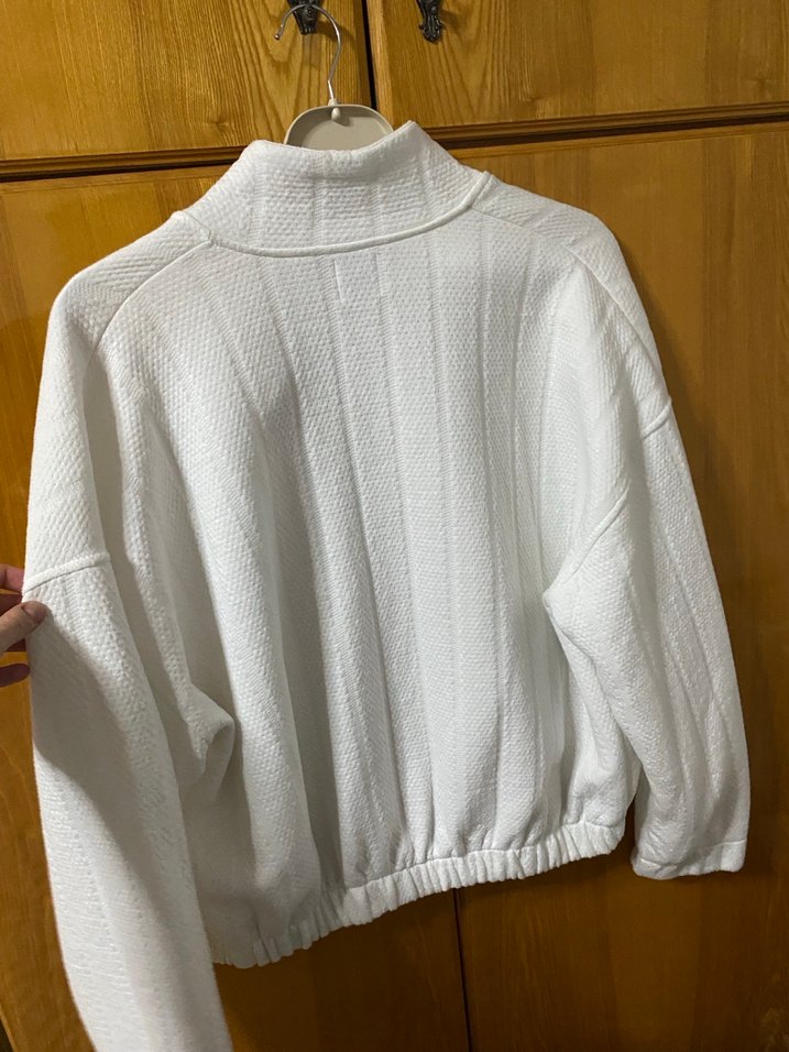 Beyaz Örgü Dokulu Kadın Ceket - Görsel 2